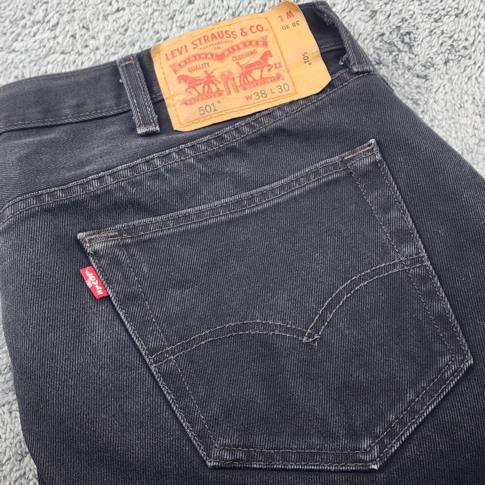 Levis 501 Jeans Mens 38x30 Black Wash Denim Straight Leg Button Fly Red Tab